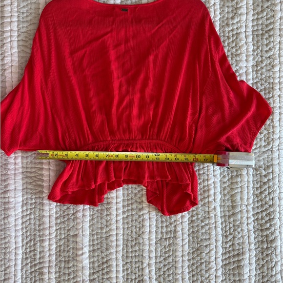 O'Neill Red V-Neck Blouse, Size Large - Picture 5 of 7